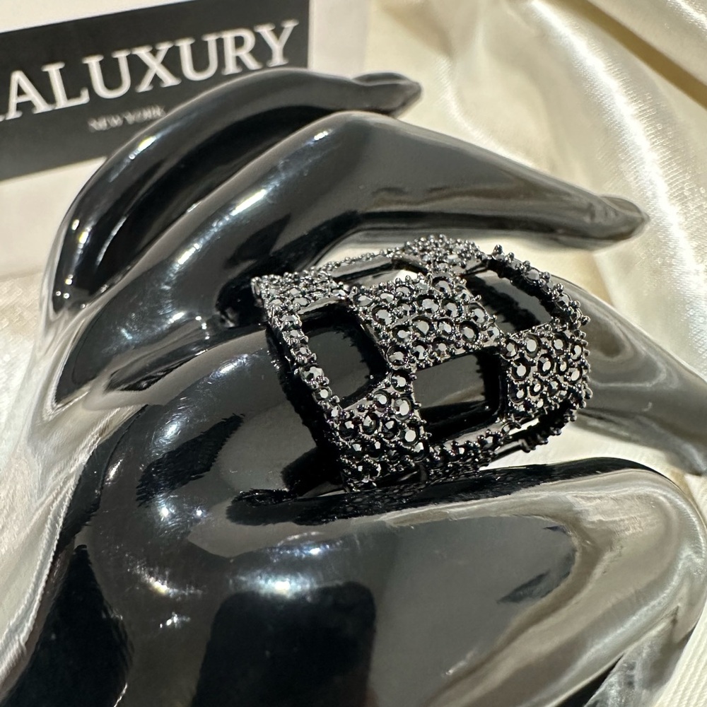 🆕 🔥🔥 Alexis Bittar MUST HAVE !!Swarovski Crystal Gun Metal Ring Size 7